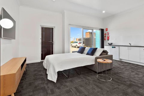 Port Lincoln Shark Apartment 5 - Accommodation Cooktown 3