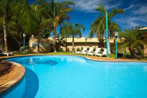 Potshot Hotel Resort - Accommodation Cooktown 3