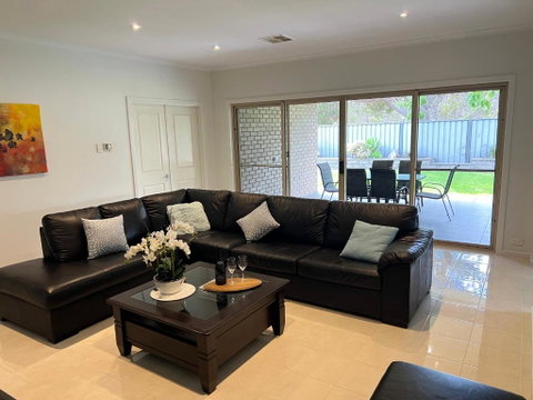 Premium Barossa Getaway - Accommodation Cooktown 1