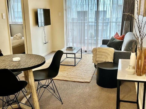 Prime Location 1 Bdr Apt In Perth - Accommodation Cooktown 0