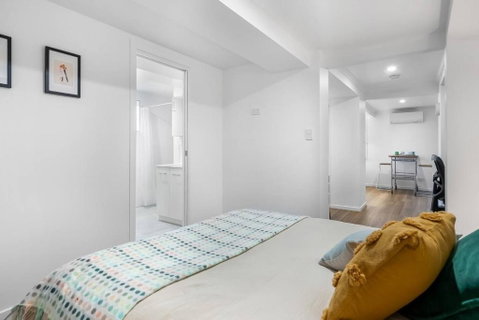 Prime Location, Stylish Space - Accommodation Cooktown 2
