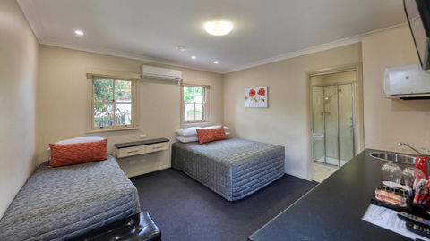 Prince Of Wales Hotel Gulgong - Accommodation Cooktown 0
