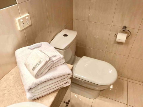 Private Entrance Beautiful Ensuite W Kitchenette - Accommodation Cooktown 2