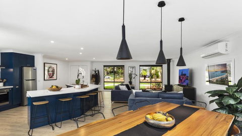 Private Luxury With Beach Views - Accommodation Cooktown 2