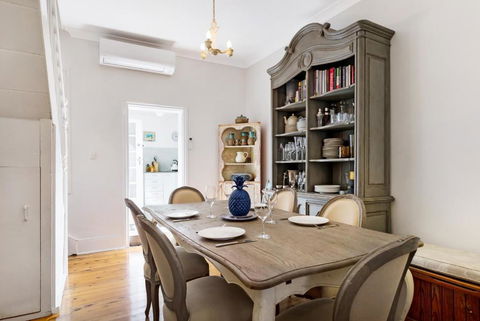 Pyrmont Self-Contained Terrace House (64 BUL) - Accommodation Cooktown 0