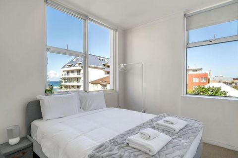 Quaint 1BD On The Doorstep Of Manly Beach - Accommodation Cooktown 1