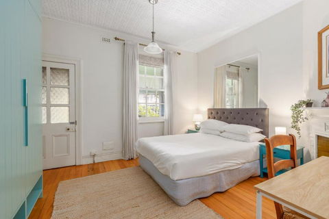 Quaint 3-Bed Heritage Home In The Heart Of Sydney - Accommodation Cooktown 1