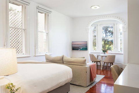 Ravenscourt S Studio Apartment Close To Everything - Accommodation Cooktown 0