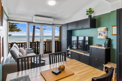 Rawsons Shack Beachfront Unit Suits Single Or Couple - Accommodation Cooktown 1
