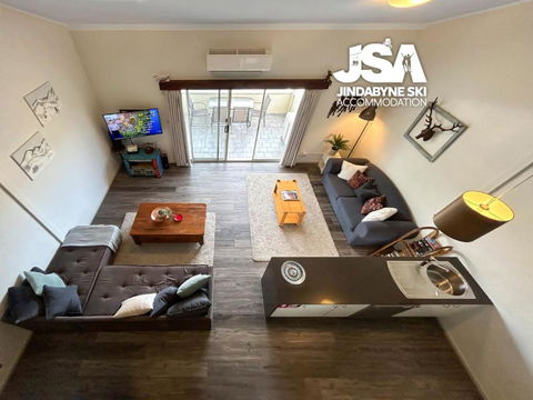 Razorback 6 - Accommodation Cooktown 0