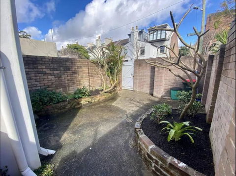 Rear Garden Suite - Accommodation Cooktown 1