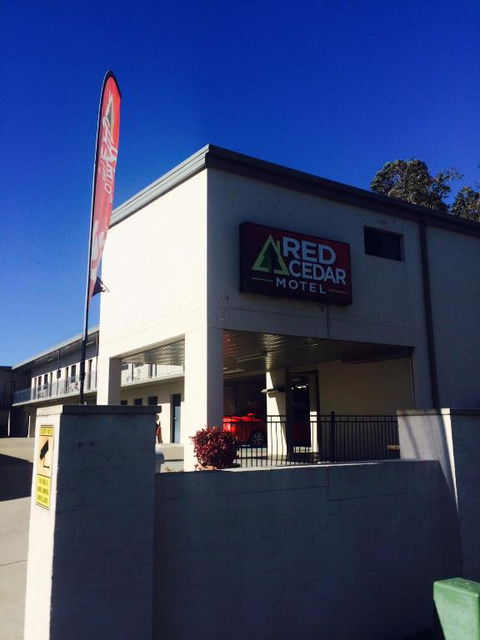 Red Cedar Motel - Accommodation Cooktown 0