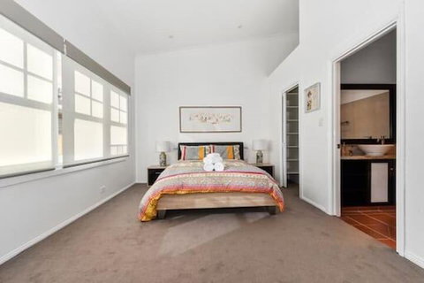 Aston On Church - Luxury Accommodation - Accommodation Cooktown 2