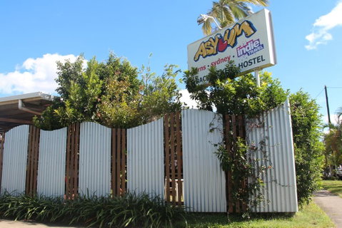 Asylum Cairns Hostel - Accommodation Cooktown 3