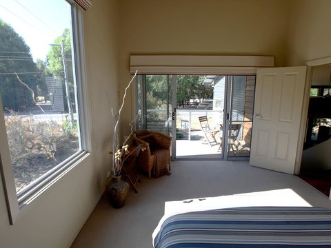 At The Gap Holiday Home - Accommodation Cooktown 0