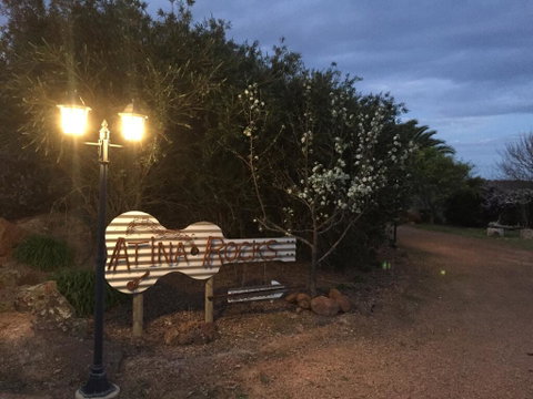 Atina Rocks Country Homestead - Accommodation Cooktown 2