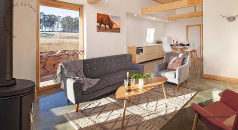 Avonside Alpine Estate Cabin 2 - Accommodation Cooktown 3