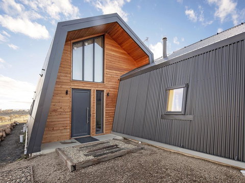 Avonside Alpine Estate Cabin 2 - Accommodation Cooktown 1