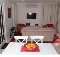 Azalea Villa - Close to the City of Perth - Accommodation Cooktown