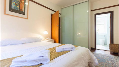 B4 Apartment Close To City, UWA, Nedlands & Swan River - Accommodation Cooktown 2