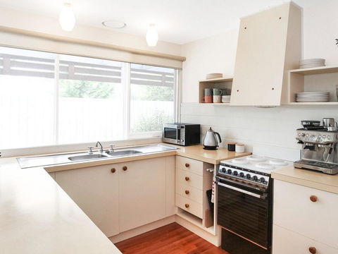 Backyard Bliss - Accommodation Cooktown 3