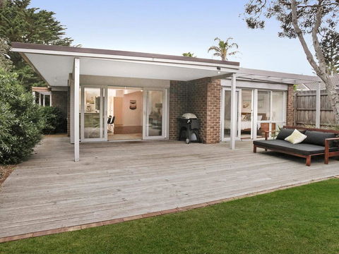 Backyard Bliss - Accommodation Cooktown 1