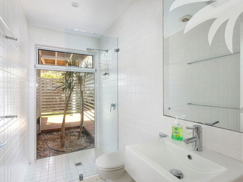 Banksia - Accommodation Cooktown 2