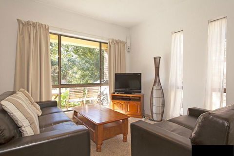 Banksia - Sawtell, NSW - Accommodation Cooktown 0