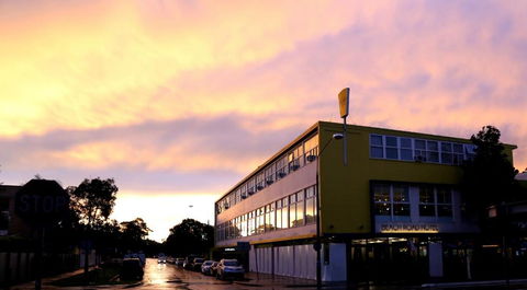 Beach Road Hotel - Accommodation Cooktown 0