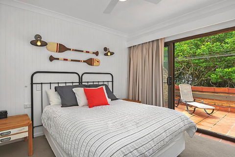 Beachfront 7 Penthouse - Sawtell, NSW - Accommodation Cooktown 2