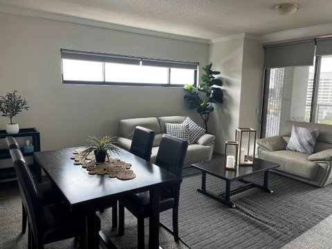 Republic Apartment - Accommodation Cooktown 2