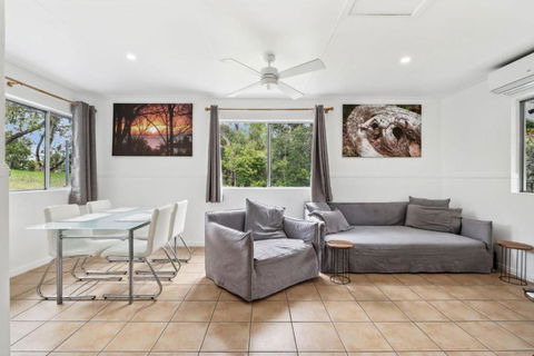 Red Rock Rest - Accommodation Cooktown 1