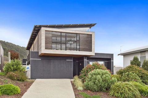 Red Salt - Accommodation Cooktown 1