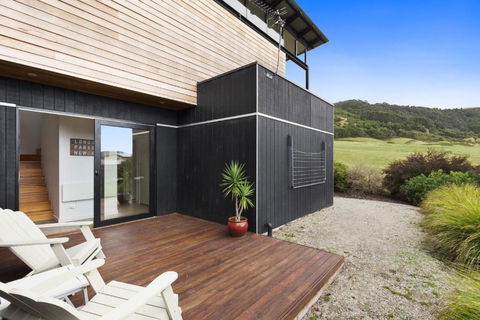 Red Salt - Accommodation Cooktown 2