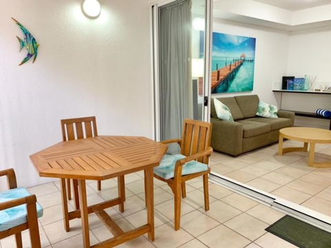 REEF RETREAT APARTMENTS PALM COVE Unit 11 - Accommodation Cooktown 3