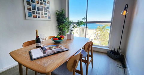 Relaxed Coastal Living With Fantastic Sea Views - Accommodation Cooktown 0