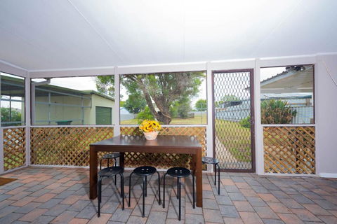 Renovated Little Cottage Aberdare Hunter Valley - Accommodation Cooktown 3