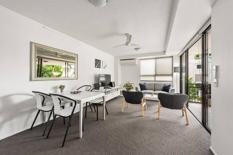 Resort Living - 10mins CBD - 2Bed / 2Bath / 1Car - Accommodation Cooktown 0