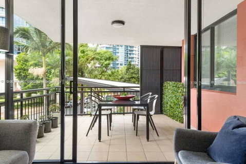 Resort Living - 10mins CBD - 2Bed / 2Bath / 1Car - Accommodation Cooktown 1