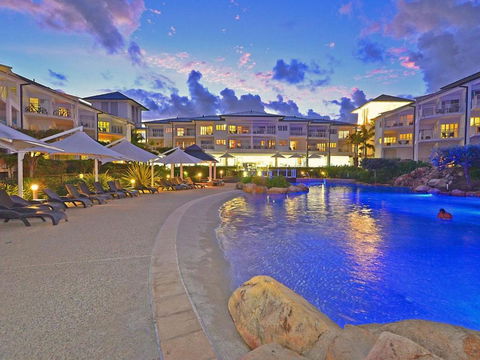 RESORT ON THE BEACH 2214/2215 - Accommodation Cooktown 0