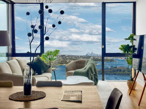 Rhea Home Waterfront Flat Rhodes, Sydney - Accommodation Cooktown 0