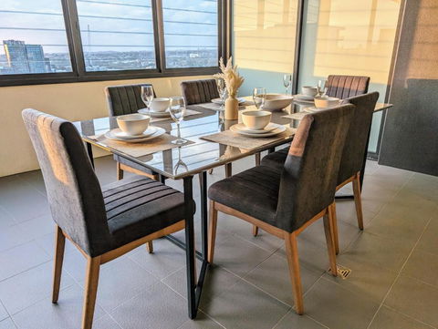 Rhodes Two Bedroom Apartment With Fantastic Water View - Accommodation Cooktown 3