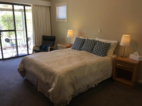 Rickaty On Blackwood - Accommodation Cooktown 1
