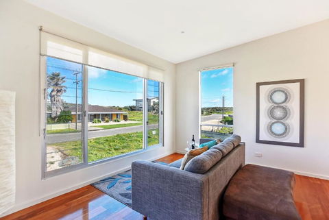 Riversea Goolwa Beach House - Accommodation Cooktown 1