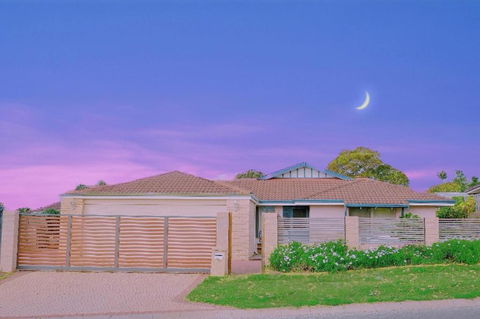 Riverside 5bedrooms Holiday House With Swimming Pool - Accommodation Cooktown 0