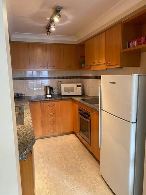 RIVERSIDE CITY VIEW PARKING NETFLIX WIFI WINE FREE - Accommodation Cooktown 2