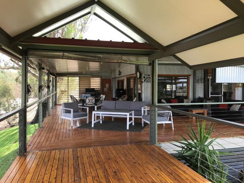Riverside Farm Retreat - Accommodation Cooktown 3