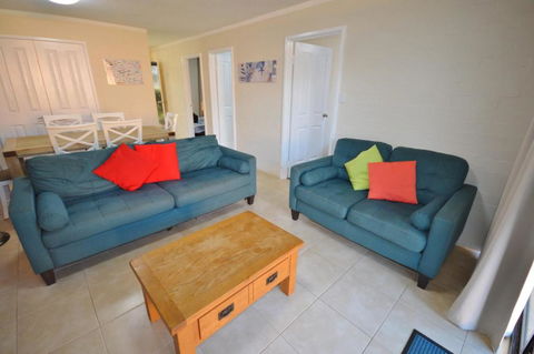 Riverview Holiday Apartment 93 - Kalbarri WA - Accommodation Cooktown 1