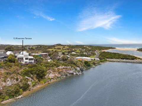 Riverview - Accommodation Cooktown 1