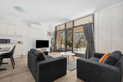 Riversands Rest Accommodation Paringa - Tea Tree Cottage - Accommodation Cooktown 2